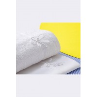 Λαδόπανο λευκό ή ιβουάρ ''Lefkada'' Lina-Baby