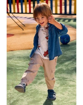 Παντελόνι τύπου cargo μπεζ Mayoral Παντελόνι τύπου cargo μπεζ Mayoral