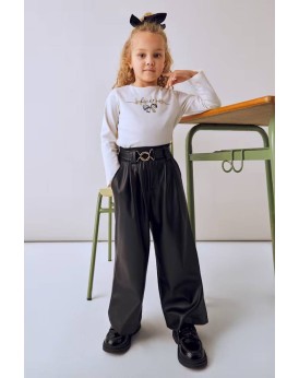 Παντελόνι μαύρο δερματίνη με ζώνη Mayoral