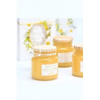 Μπομπονιέρα κερί κίτρινο floral chic με ξύλινο καπάκι