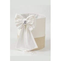 Πακέτο βάπτισης λευκό με εντυπωσιακούς φιόγκους και μονόγραμμα Lina Baby