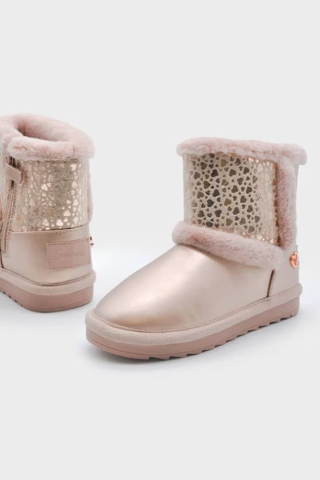 Μποτάκια με γουνάκι ροζ Mayoral 
